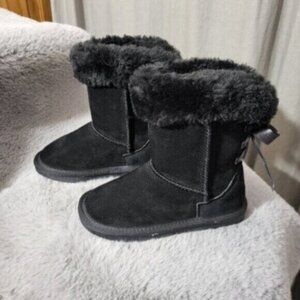 LAMO Classic Suede Faux Fur Bow Winter Boots Kids Sz 13